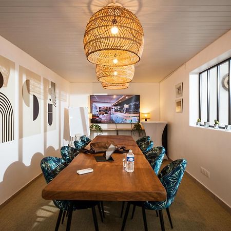 Hotel Les Sables - Urban Style - By Logis Hotels Canet-en-Roussillon Exteriör bild