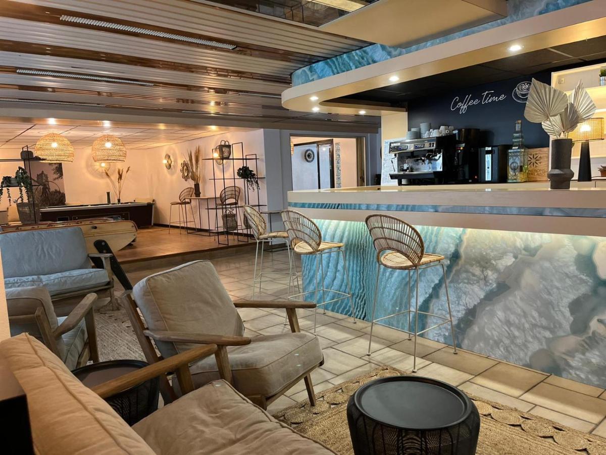 Hotel Les Sables - Urban Style - By Logis Hotels Canet-en-Roussillon Exteriör bild