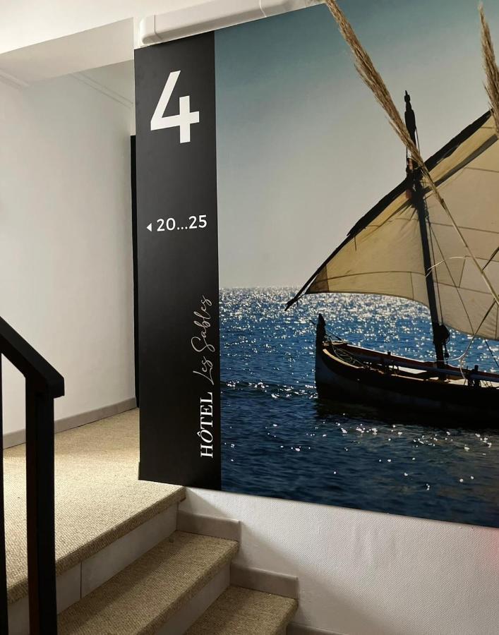 Hotel Les Sables - Urban Style - By Logis Hotels Canet-en-Roussillon Exteriör bild