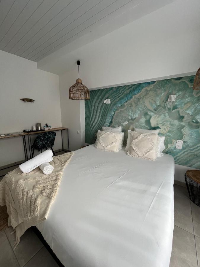 Hotel Les Sables - Urban Style - By Logis Hotels Canet-en-Roussillon Exteriör bild