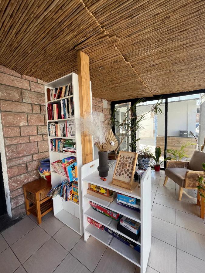 Hotel Les Sables - Urban Style - By Logis Hotels Canet-en-Roussillon Exteriör bild