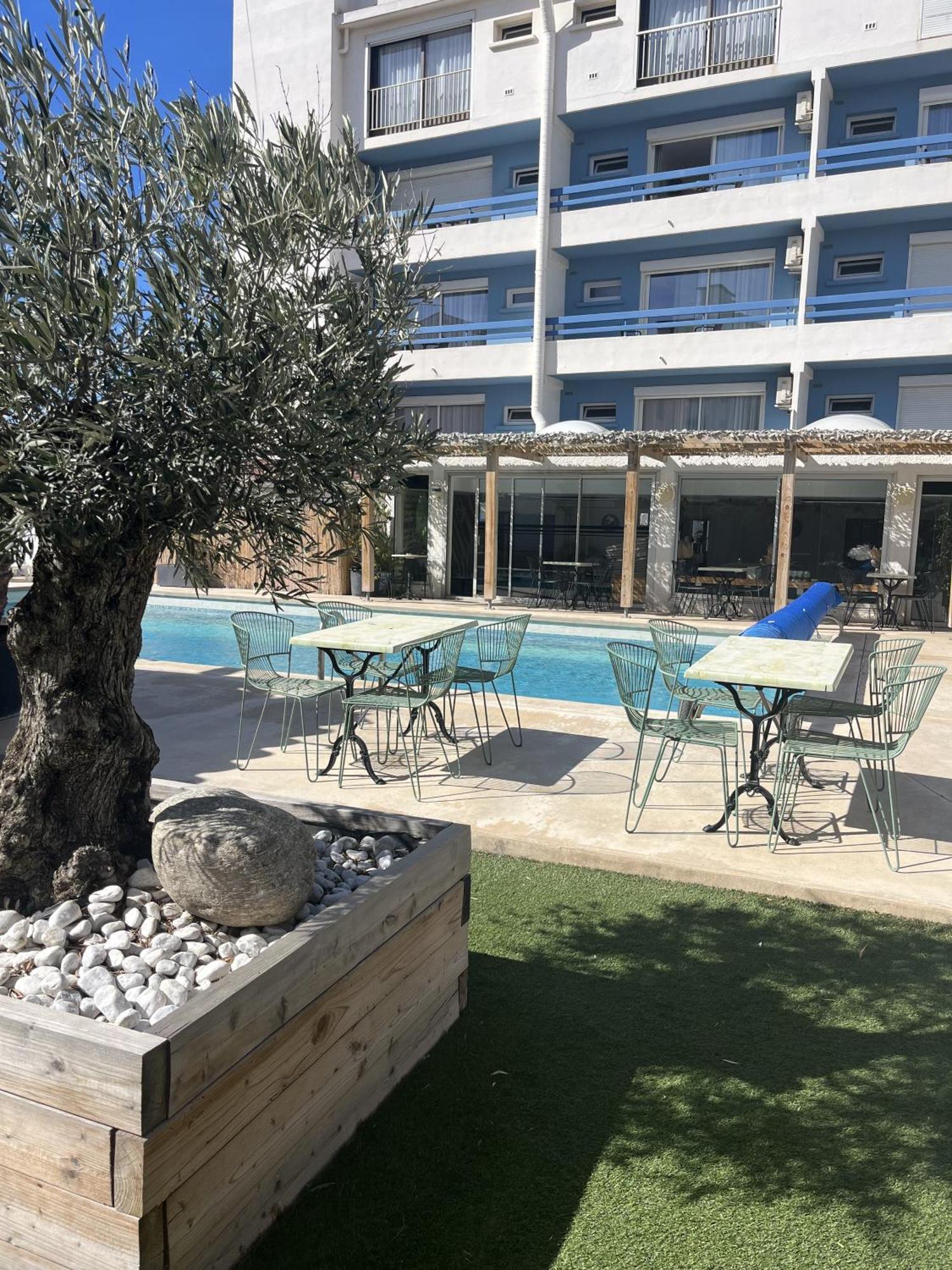 Hotel Les Sables - Urban Style - By Logis Hotels Canet-en-Roussillon Exteriör bild